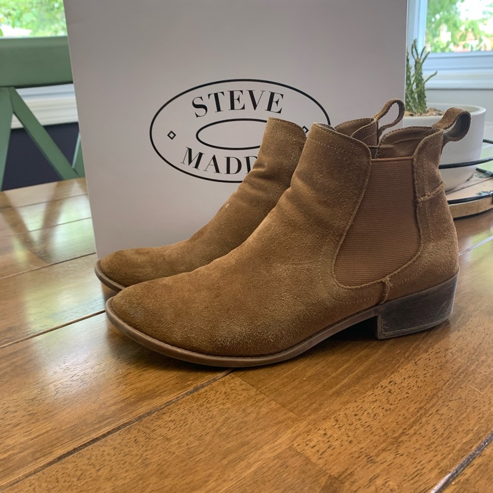 Steve Madden Cognac Suede Dover Bootie